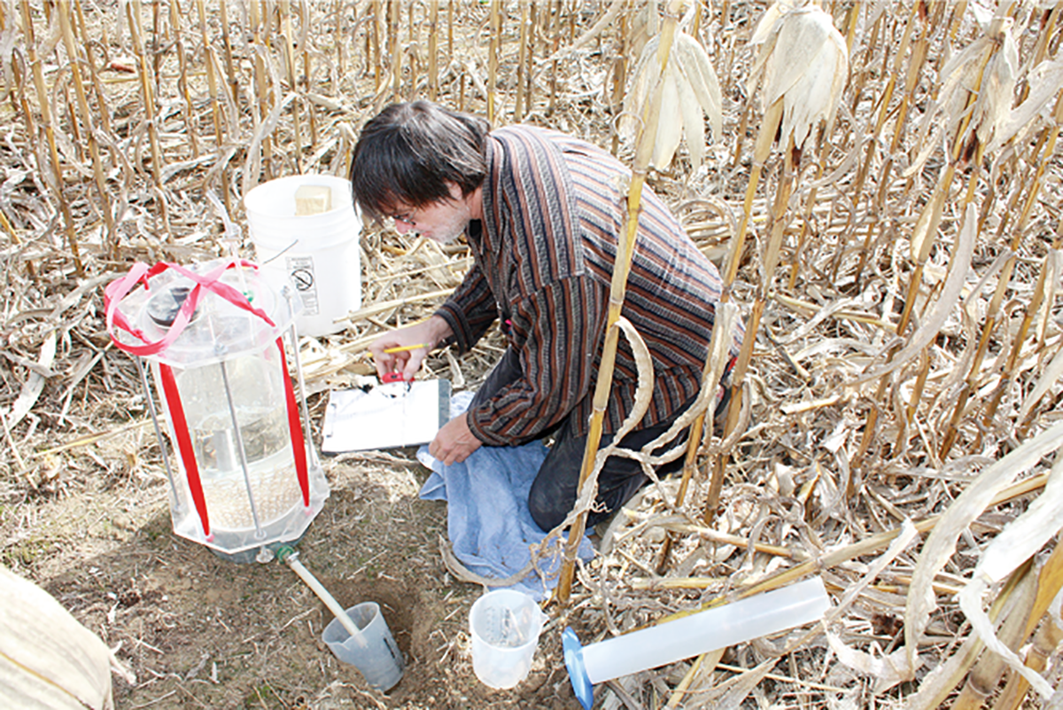 The Cornell Sprinkle Infiltrometer can be used to measure wet aggregate stability. Photo courtesy of Robert Schindelbeck, Director, Cornell Soil Health Laboratory.