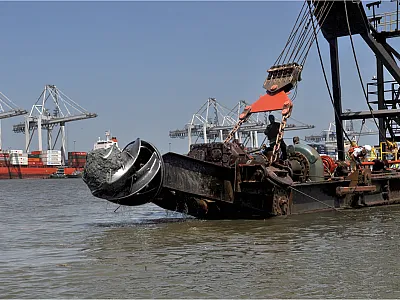 Dredging the Savannah shipping channel. Photo courtesy of the U.S. Army Corps of Engineers.