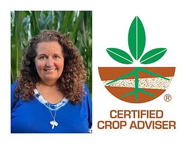 Lisa Muirheid Martin, Program Coordinator of the Illinois Certified Crop Adviser (CCA) Program, has received the 2026 ICCA Administrative Excellence Award.