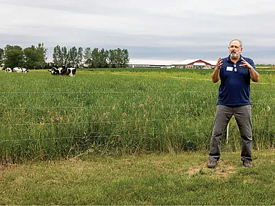 Randy Jackson, author of a new commentary in Agricultural & Environmental Letters, speaking to field day audience about the potential for well-managed grazing of perennial grasslands to accumulate and stabilize soil carbon. Photo by Jacob Grace.