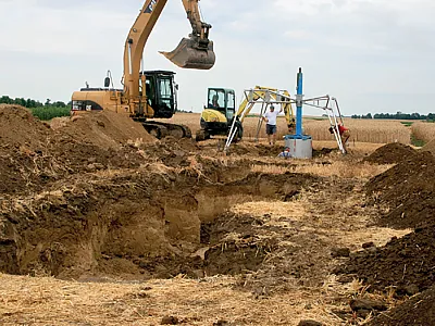 Lysimeter extraction at the original site in Dedelow, Germany. Photo by Wilfried Hierold/Leibniz Centre for Agricultural Landscape Research (ZALF).