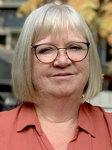 Photo of Dr. J. Diane Knight
