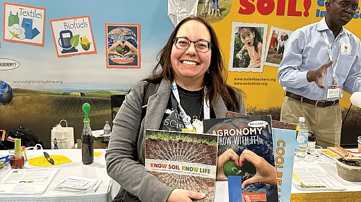 Winner of the Societiesâ book giveaway at the National Science Teachers Association Conference. Photo by Susan Chapman.